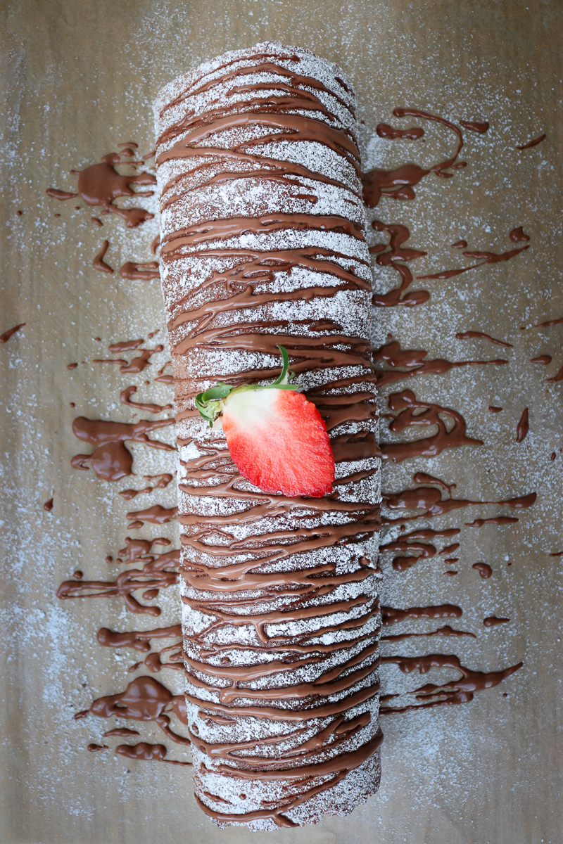 chocolate, strawberry, roulade, dessert, cake