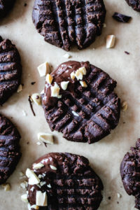 Vegan Peanut Butter and Chocolate Cookies