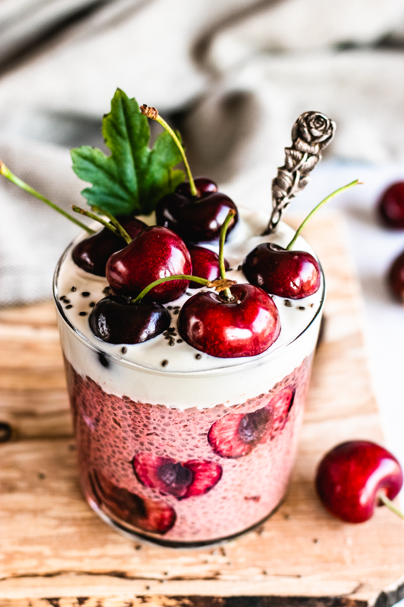 Cherry Chia Pudding (Vegan and Gluten-free) - The Delicious plate