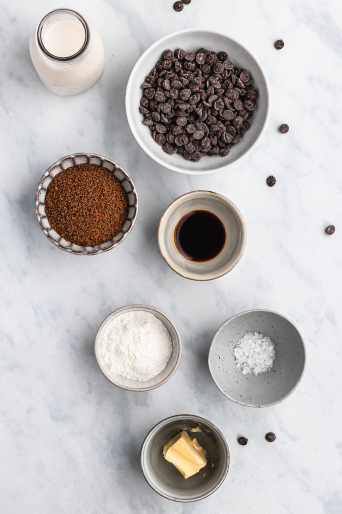 Ingredients for this vegan chocolate pudding