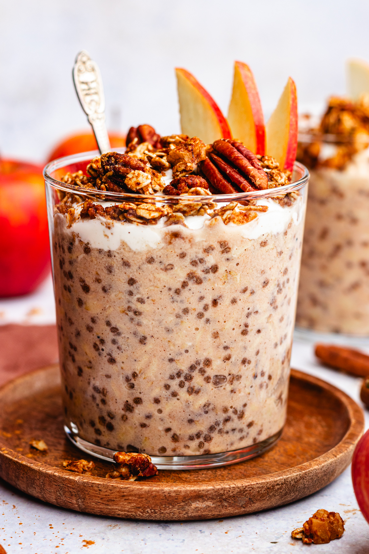 Applesauce overnight oats The Delicious plate