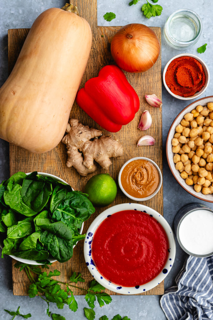 This ingredients to make this Butternut squash chickpea curry.