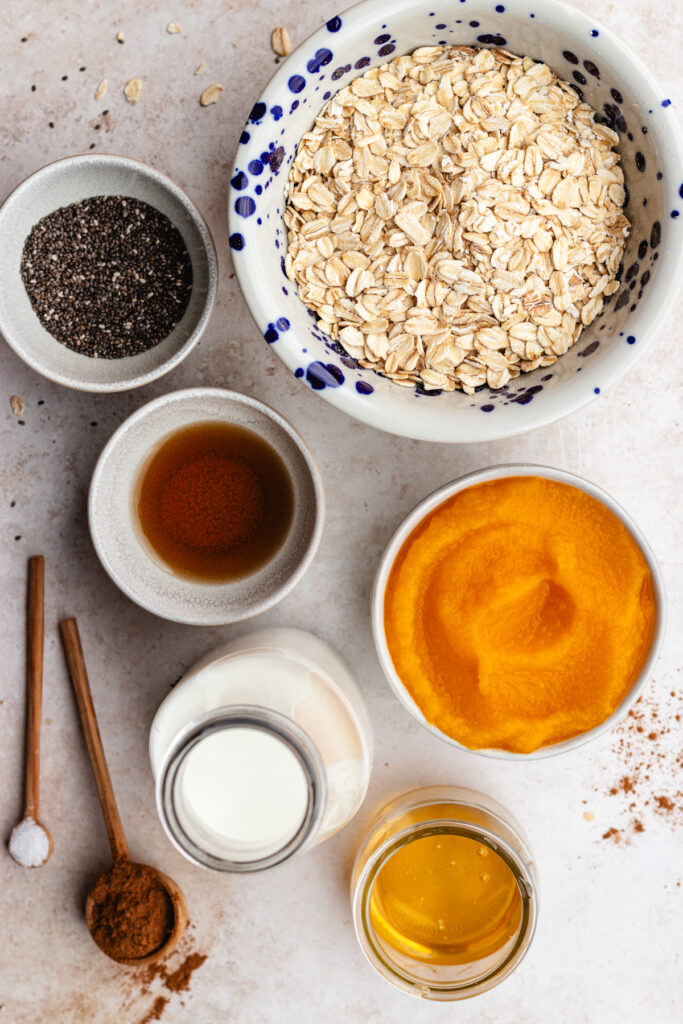 The ingredients needed to make this Pumpkin Pie Overnight Oats recipe.