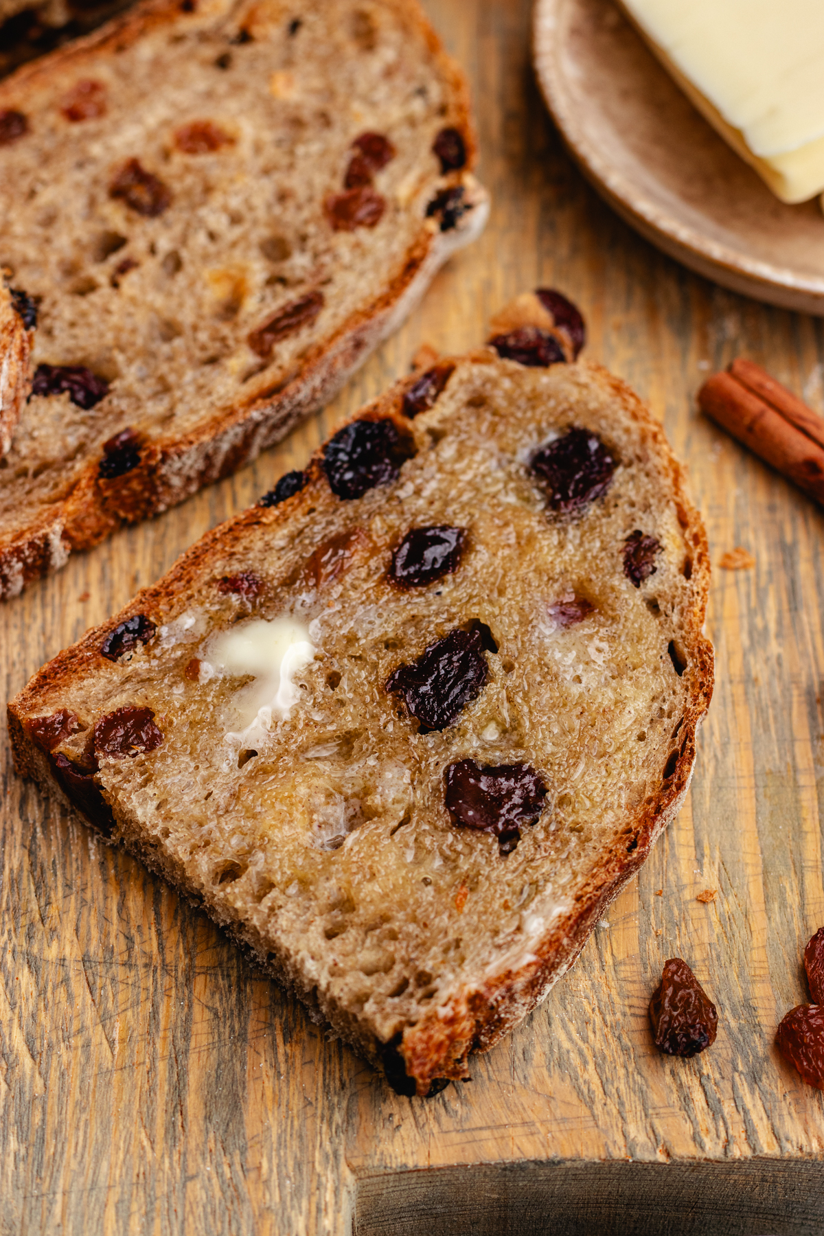 No knead cinnamon raisin bread The Delicious plate